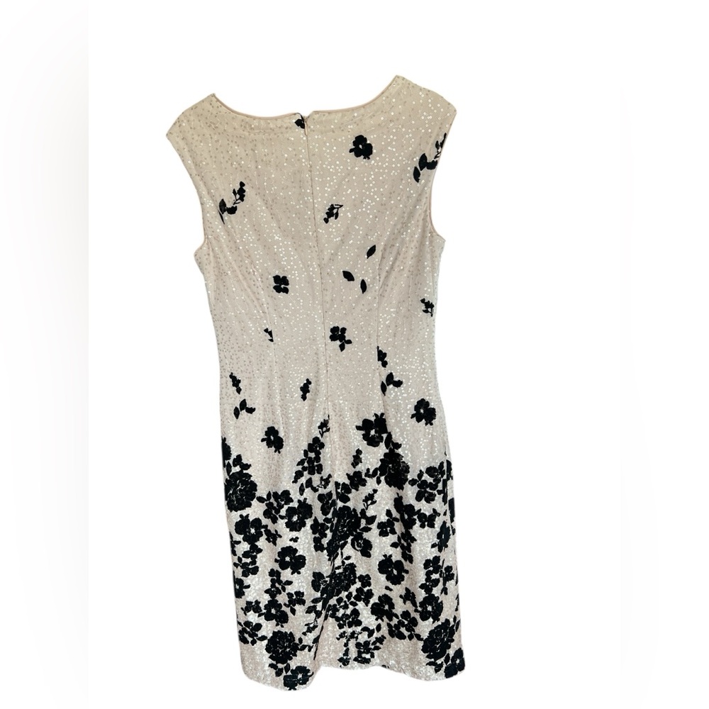Donna Ricco Sequin Floral Sheath Dress Beige Black Cocktail Midi 8 Wedding Guest - Picture 3 of 7